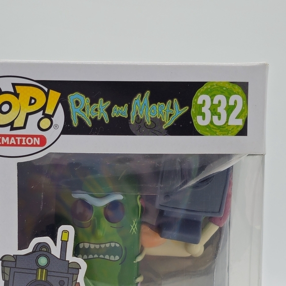 Funko POP! Rick and Morty Pickle Rick (with laser) #332 Vinyl Figure - Picture 2 of 7